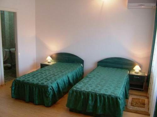 Pensiunea Neptun Guest House Alba Iulia Εξωτερικό φωτογραφία