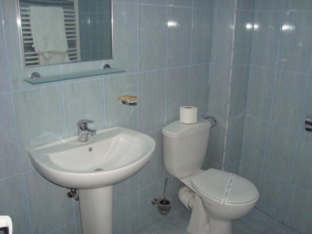 Pensiunea Neptun Guest House Alba Iulia Δωμάτιο φωτογραφία